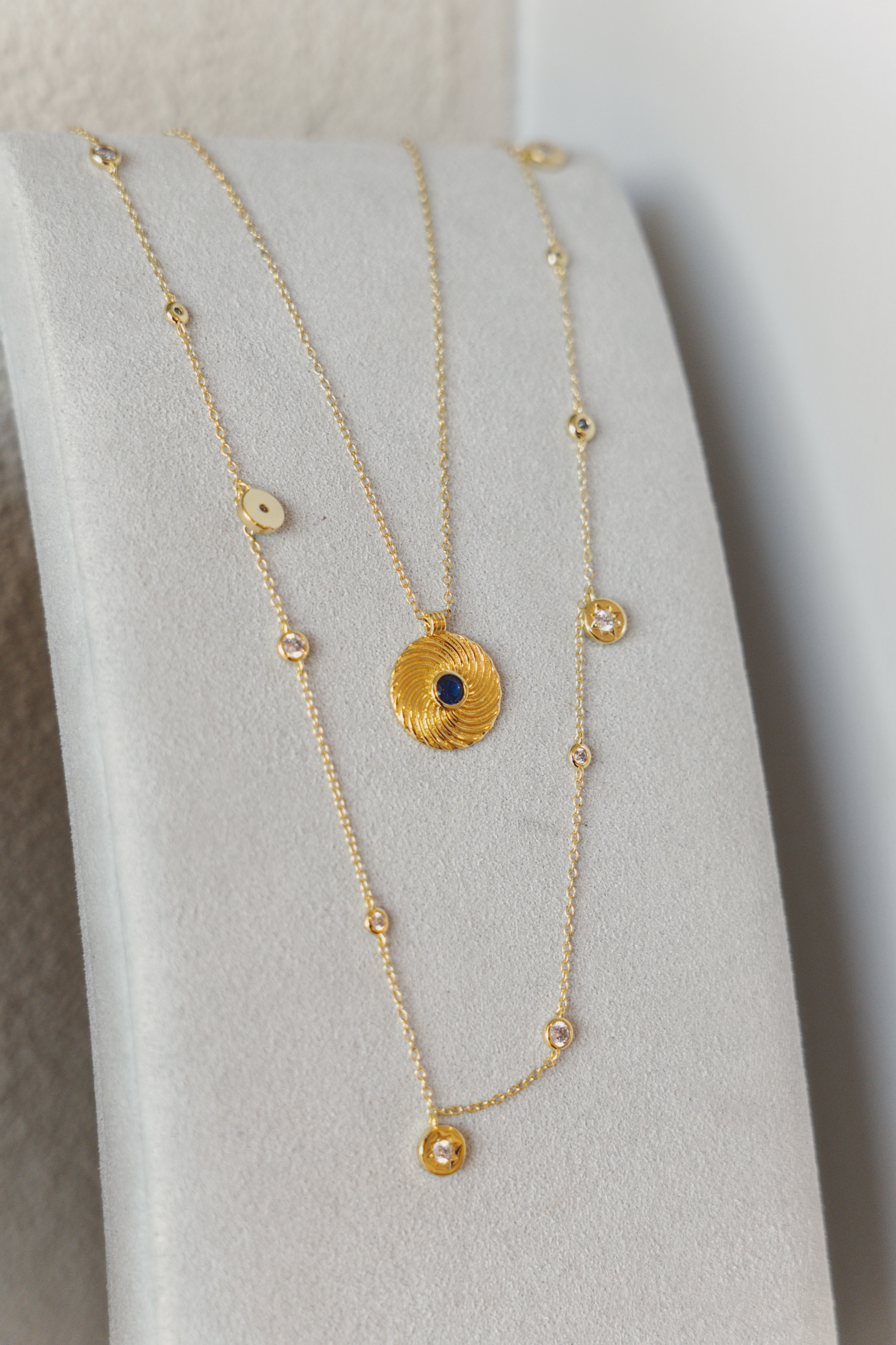 Venus Necklace – Blue Lagoon Float and Spa